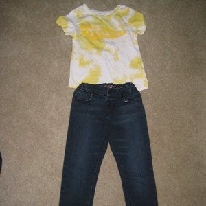 Be The Sunshine bundle, t-shirt & 2 pairs of jeans, 5